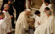 Paus Leo XIV Laksanakan Ritual Pembasuhan Kaki Pertama Sempena Minggu Suci