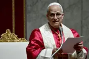 Paus Leo XIV Seru 'Cukup Perang!' dalam Khutbah Vigil Keamanan di Vatican