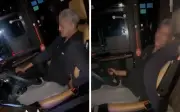 Pemandu Bas Ekspres Pandu Sebelah Tangan Direman 4 Hari di Mahkamah Alor Gajah