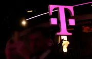 Penggabungan Deutsche Telekom-T-Mobile AS boleh jadi perjanjian M&A terbesar dunia