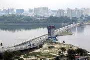Peraturan teksi rentas sempadan Malaysia-Singapura berkuat kuasa 4 Mei