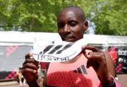 Saham Adidas naik selepas Sawe pecah rekod maraton bawah dua jam