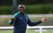 Victor Wanyama, Bekas Kapten Kenya, Sahumikan Jersi Pada Usia 34 Tahun