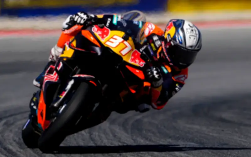 Acosta raih pole, Bezzecchi terbabas di kelayakan MotoGP Catalan