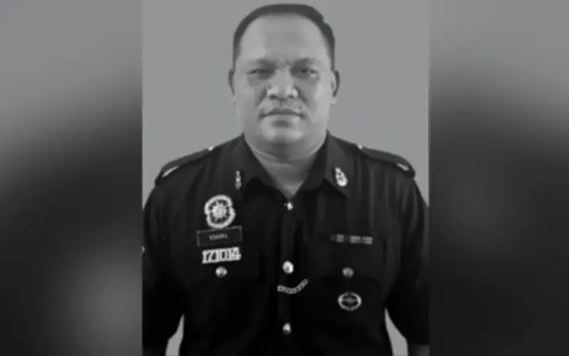 Anggota polis meninggal dunia selepas pitam ketika perbarisan