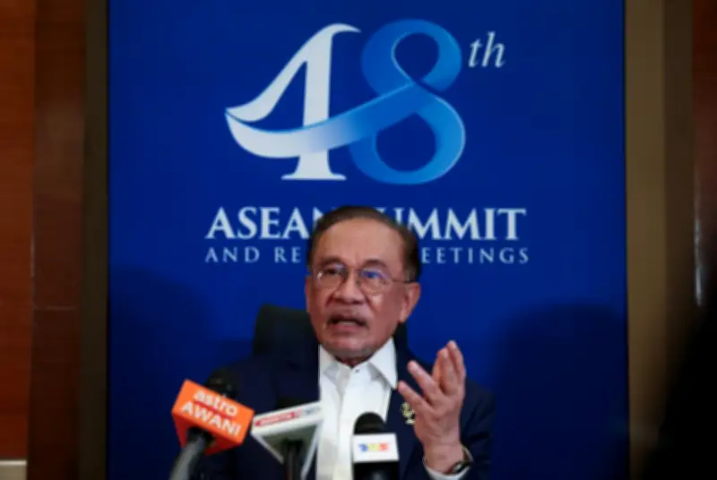 Anwar akan minta penjelasan Amir Hamzah mengenai peruntukan Pahang
