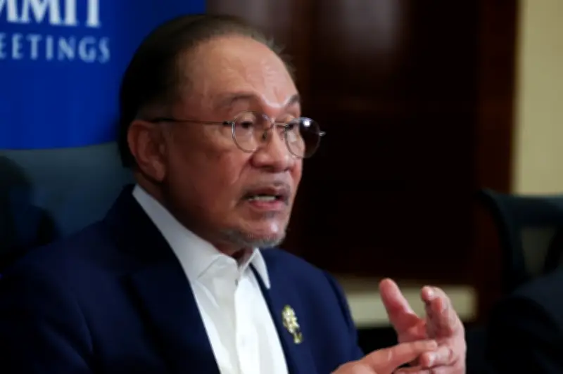 Anwar akui kenyataan kuil haram mungkin disalahertikan