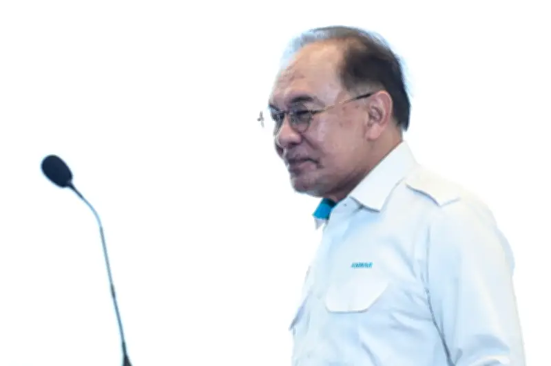 Anwar ambil alih Pandan sebagai kawasan angkat, Tengku Zafrul dilantik pegawai pemantau
