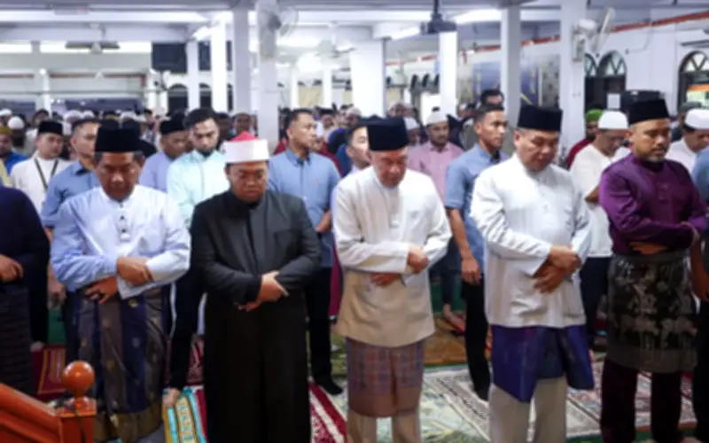 Anwar gesa semua pihak fokus pemulihan ekonomi