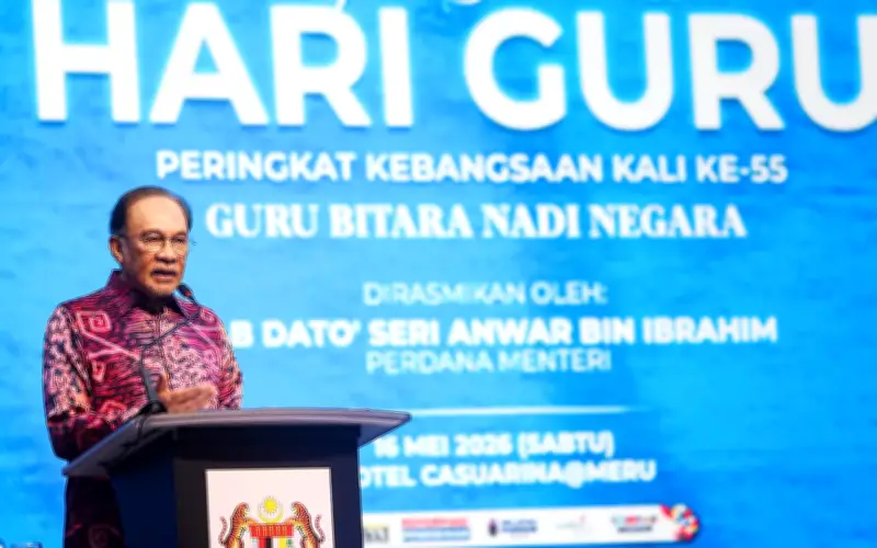 Anwar: Jangan politis isu kemasukan UEC ke universiti awam