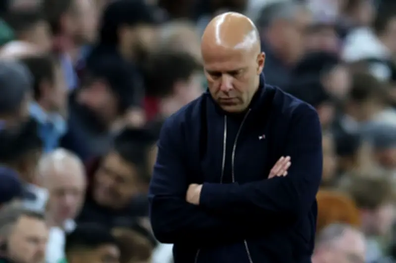 Arne Slot dipecat Liverpool selepas musim bencana, penyokong desak perubahan