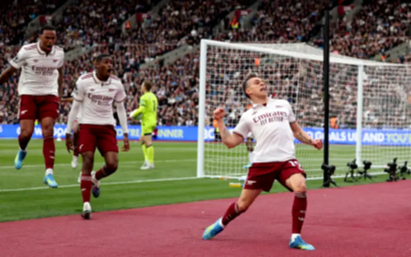 Arsenal di Ambang Kejuaraan Liga Perdana, Villa Tersadung dalam Buruan Liga Juara
