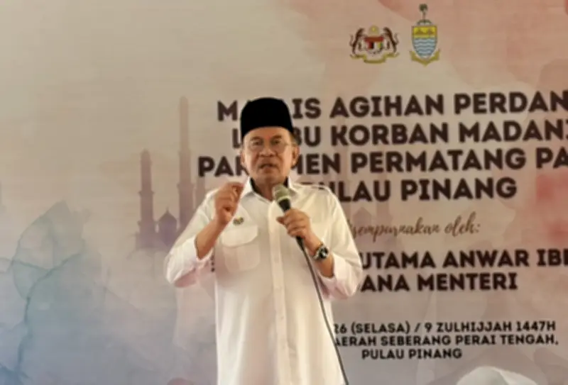 Bekalan Petrol Malaysia Stabil Sehingga Julai, Kata PM Anwar