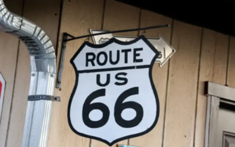 California bayar RM6 seliter sempena ulang tahun Route 66