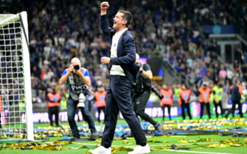 Cristian Chivu bawa Inter Milan juara Serie A musim pertama sebagai jurulatih