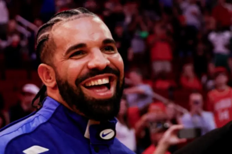 Drake Lancar Tiga Album Secara Mengejut, 43 Lagu dan Sindiran Pedas untuk Kendrick