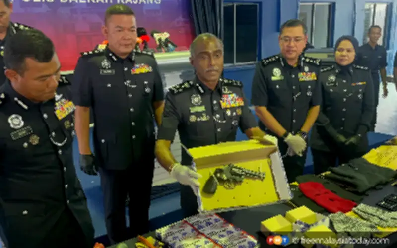 Dua suspek samun dengan 30 rekod jenayah ditembak mati di Kajang