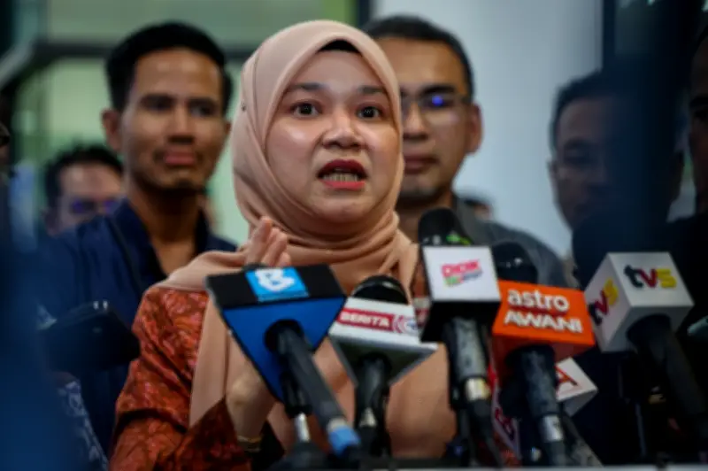 Fadhlina: Permohonan Tukar Guru Dekat Pasangan Dipercepat