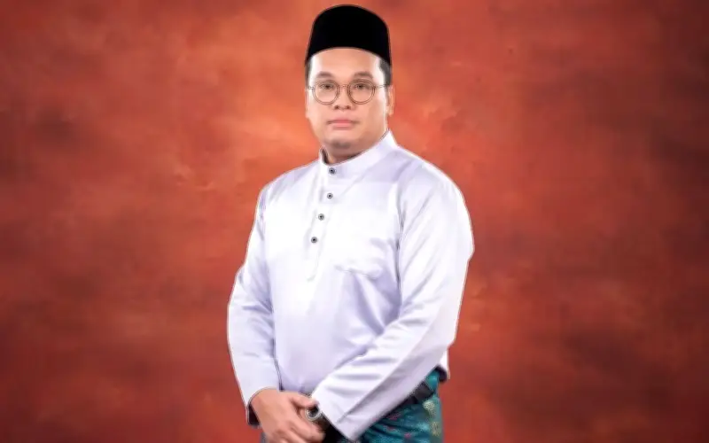 Faris Johari dilantik Undang Luak Sungei Ujong baharu