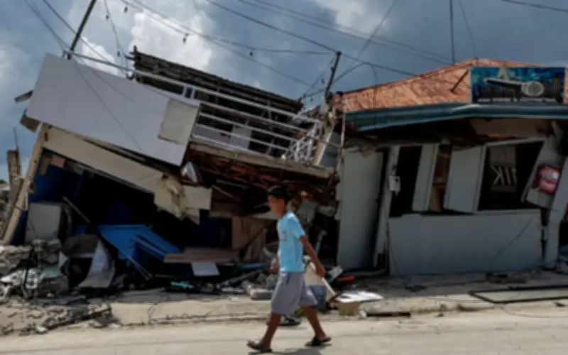 Gempa bumi magnitud 6.0 gegar Filipina tengah