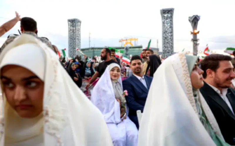 Iran adakan majlis perkahwinan beramai-ramai untuk pasangan sedia 'berkorban' perang