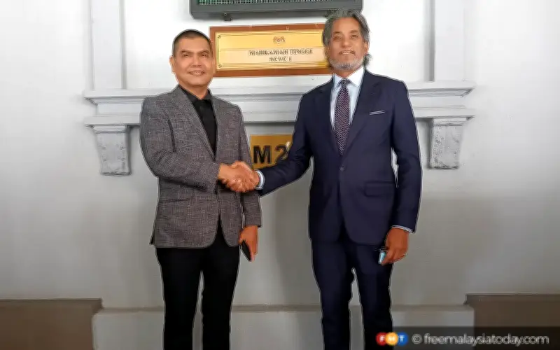 Jamal Yunos mohon maaf kepada Khairy dalam penyelesaian saman fitnah