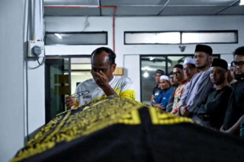 Jenazah Nur Izzati Humaira selamat dikebumikan di Tanjong Malim