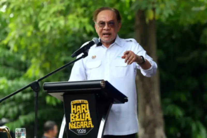Jho Low pohon pengampunan di AS: Anwar kata bukan isu besar