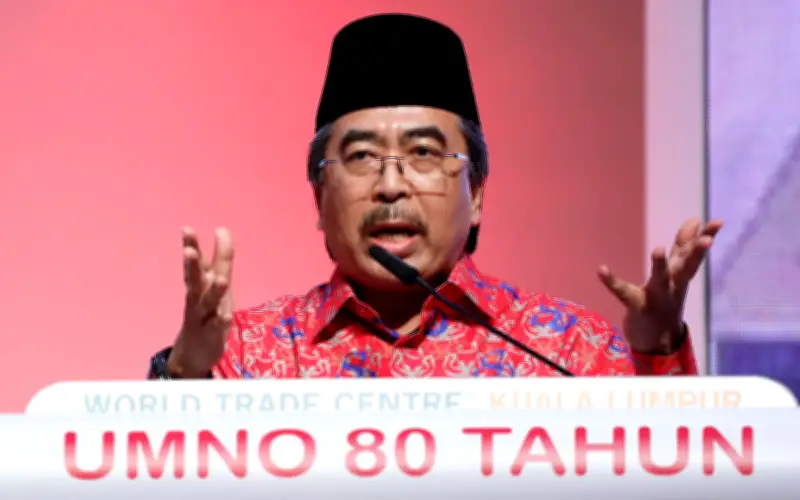 Johari Ghani: Umno mesti terima hakikat bukan lagi kuasa dominan