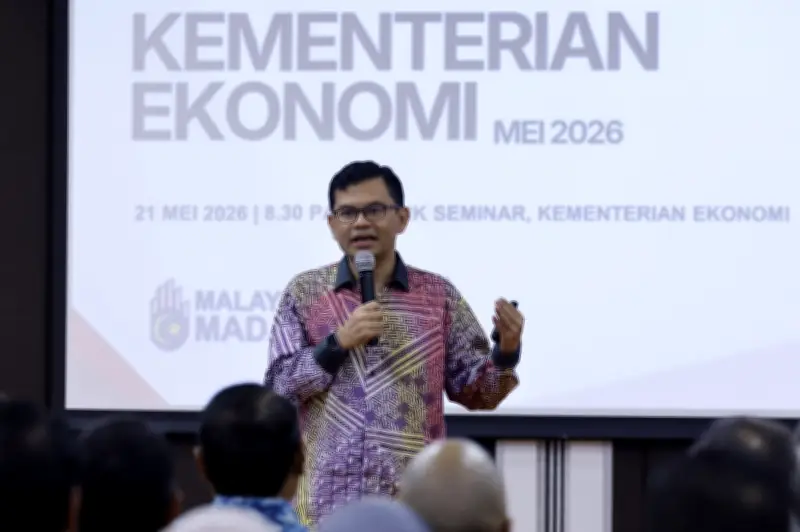 Kajian semula subsidi: Kerajaan guna PAKW ganti B40, M40, T20
