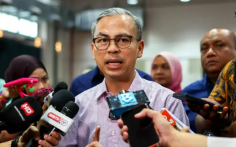 Kerajaan bantu wartawan hadapi cabaran AI dan ekonomi, kata Fahmi