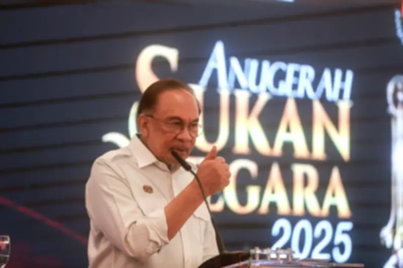 Kerajaan kekalkan dana sukan tanpa potongan, kata Anwar