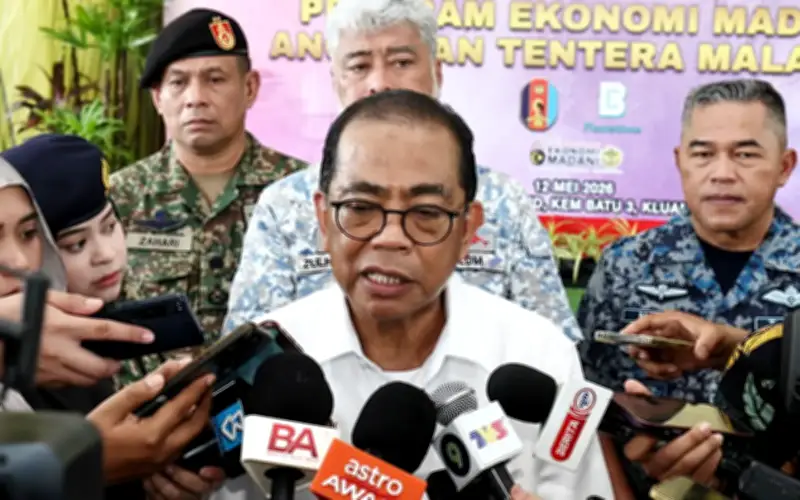 Khaled Nordin akan jumpa rakan sejawat Norway bincang peluru berpandu NSM