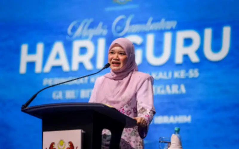 KPM umum 12 inisiatif perkasa guru sempena Hari Guru