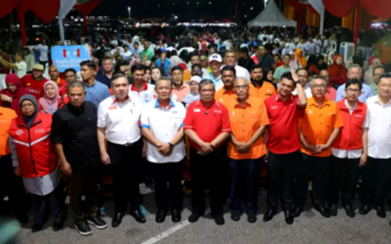 Laungan 'Tolak Umno' bergema di ceramah PH pertahan MB Negeri Sembilan