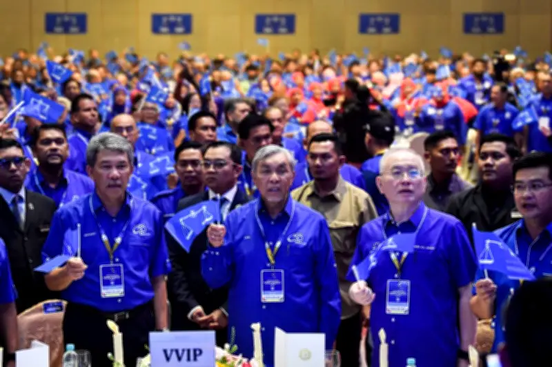 Loke suruh Wee Ka Siong adu kepada menteri BN sendiri dalam isu UEC