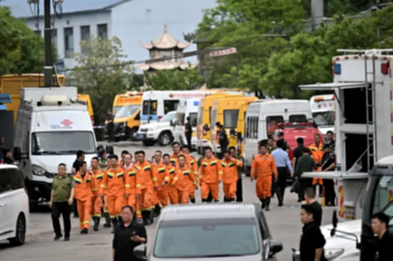 Lombong haram runtuh di Yunnan, China, lima maut