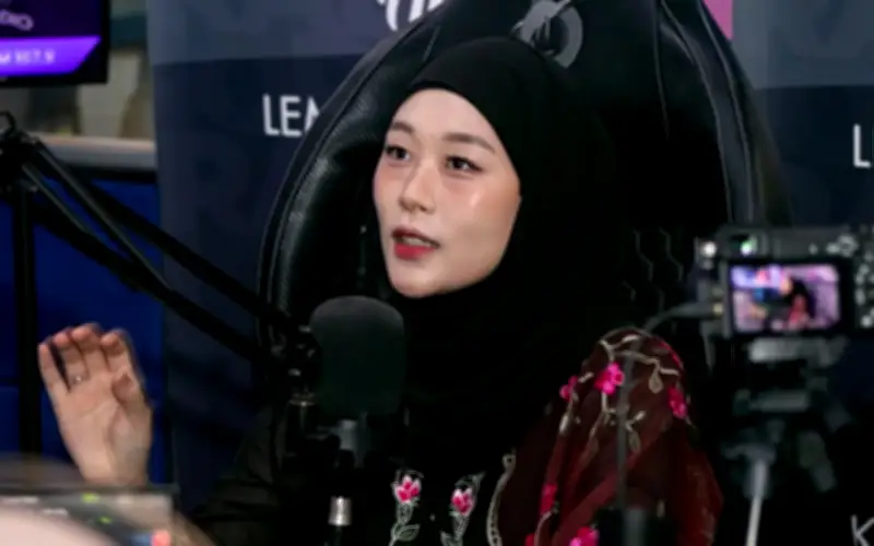 Maryam Duriankimchi Lancar Single Debut 'Hidayah' Atasi Halangan Bahasa