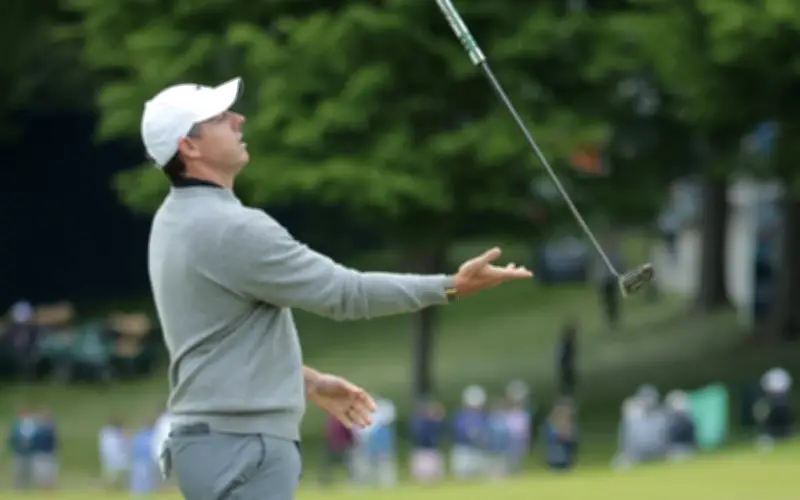 McIlroy marah, lontar kata kesat pada pengejek di PGA