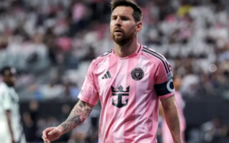 Messi Alami Kecederaan Kaki Kiri, Risaukan Piala Dunia