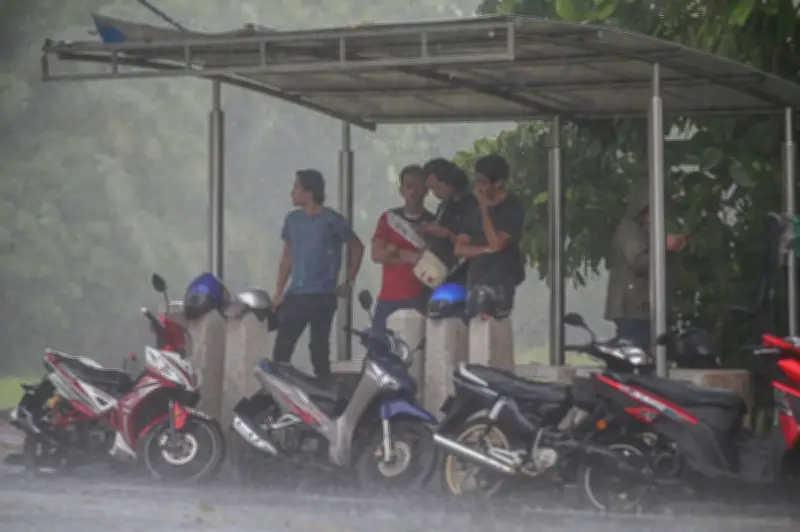 MetMalaysia amaran ribut petir kuat di KL, Selangor, lapan negeri lain