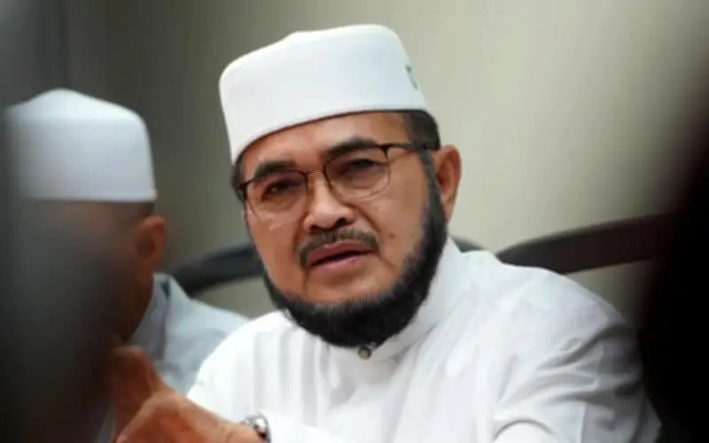 Nik Zawawi mohon maaf, akui kurang cermat dalam ceramah sentuh sahabat Nabi