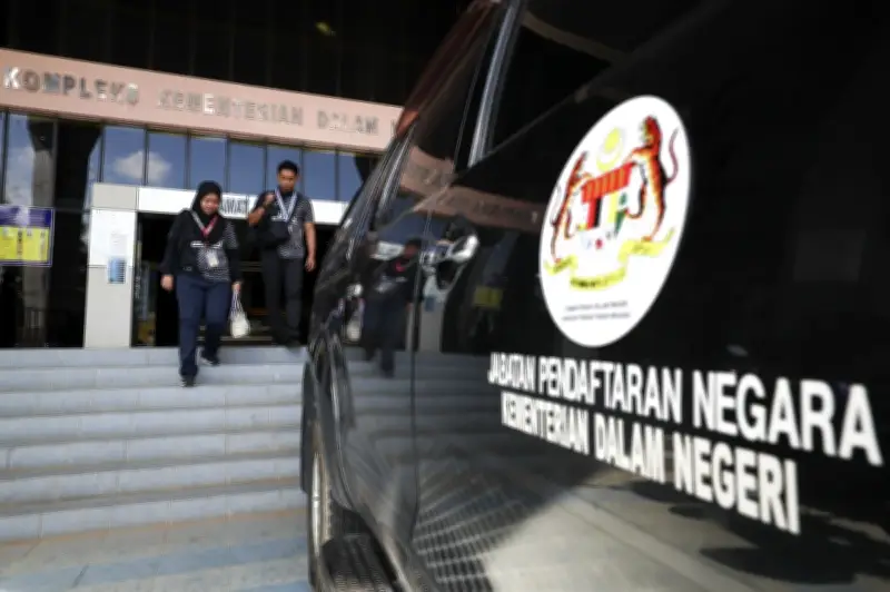 NRD: MyKad sedia ada masih boleh guna, jangan terburu-buru tukar