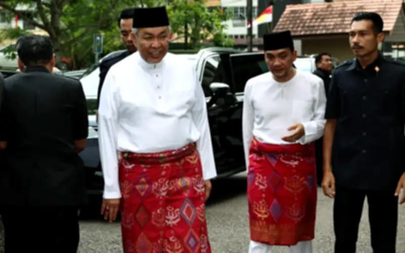Onn Hafiz minta maaf kepada Zahid selepas gesa peletakan jawatan