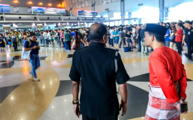 Onn Hafiz pertahan turun padang, bukan cari salah penjawat awam