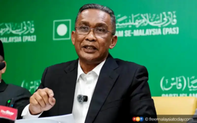 PAS arah ahli 'kunci mulut', serah pada Hadi