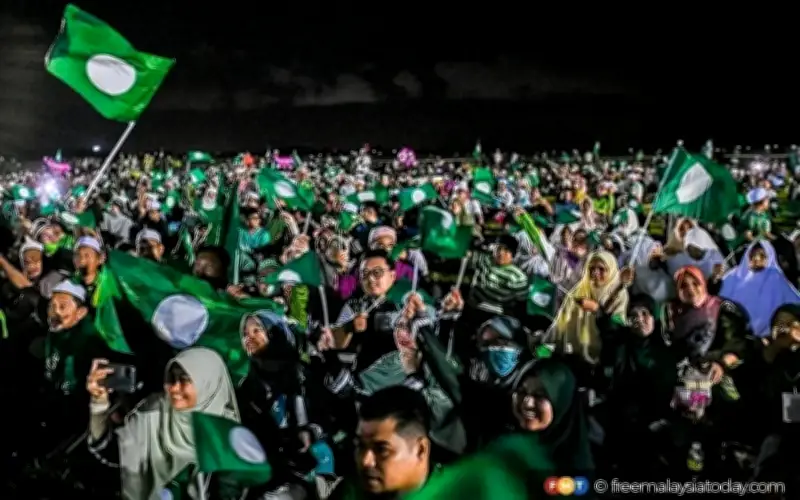 PAS patut tinggalkan PN, bukan Bersatu, kata penganalisis
