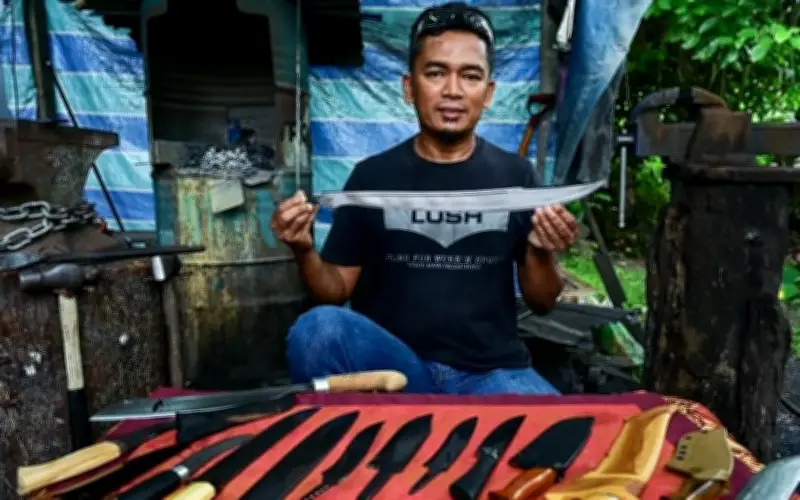 Pembuatan Bilah Tradisional Di Terengganu Kekal Tajam Merentas Generasi
