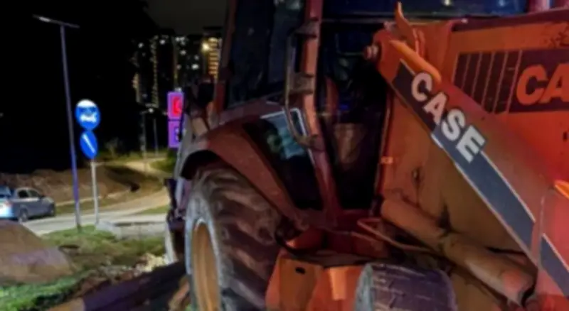 Penunggang motosikal maut selepas terperangkap di bawah jentera di Shah Alam