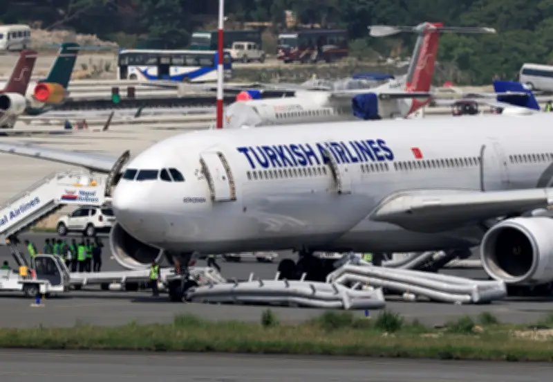 Pesawat Turkish Airlines terbakar selepas mendarat di Kathmandu, penumpang selamat